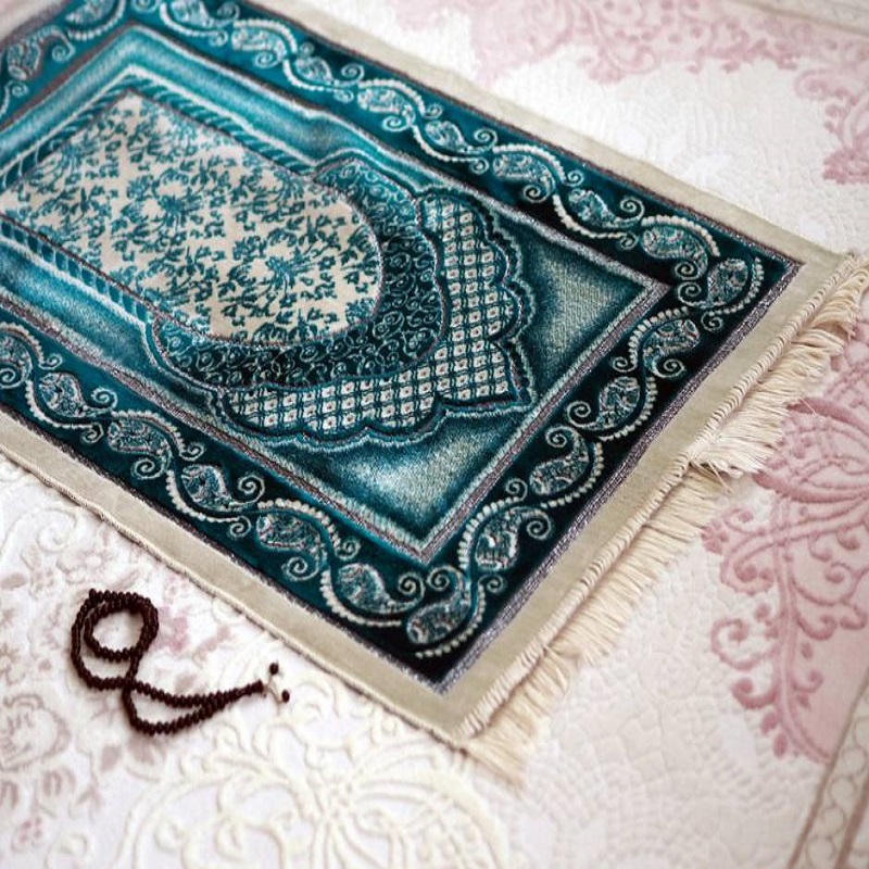 PRAYER MATS