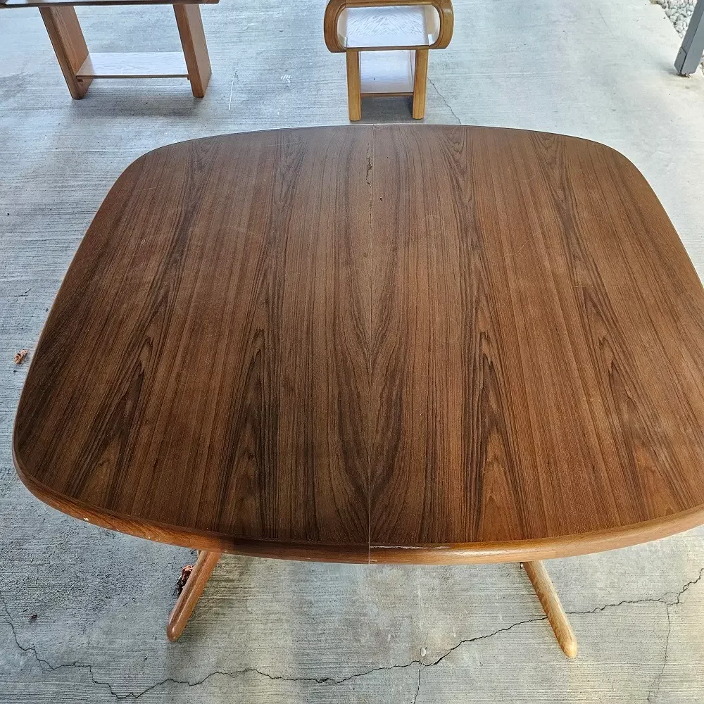 Teak Wood Table S1